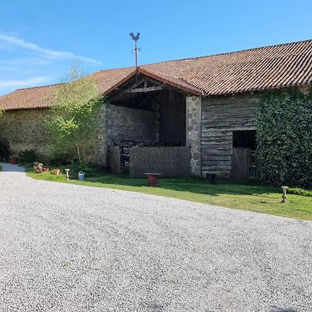 Chambres Et Gite Dans Un Lieu Calme Et Champetre Gourge Les Grippeaux Proche Parthenay Экстерьер фото