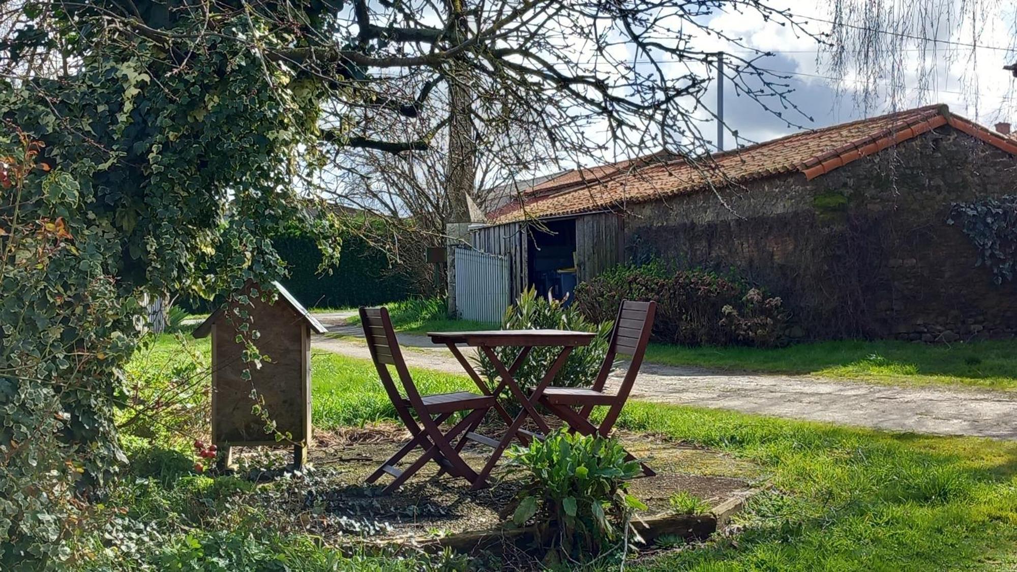 Chambres Et Gite Dans Un Lieu Calme Et Champetre Gourge Les Grippeaux Proche Parthenay Экстерьер фото